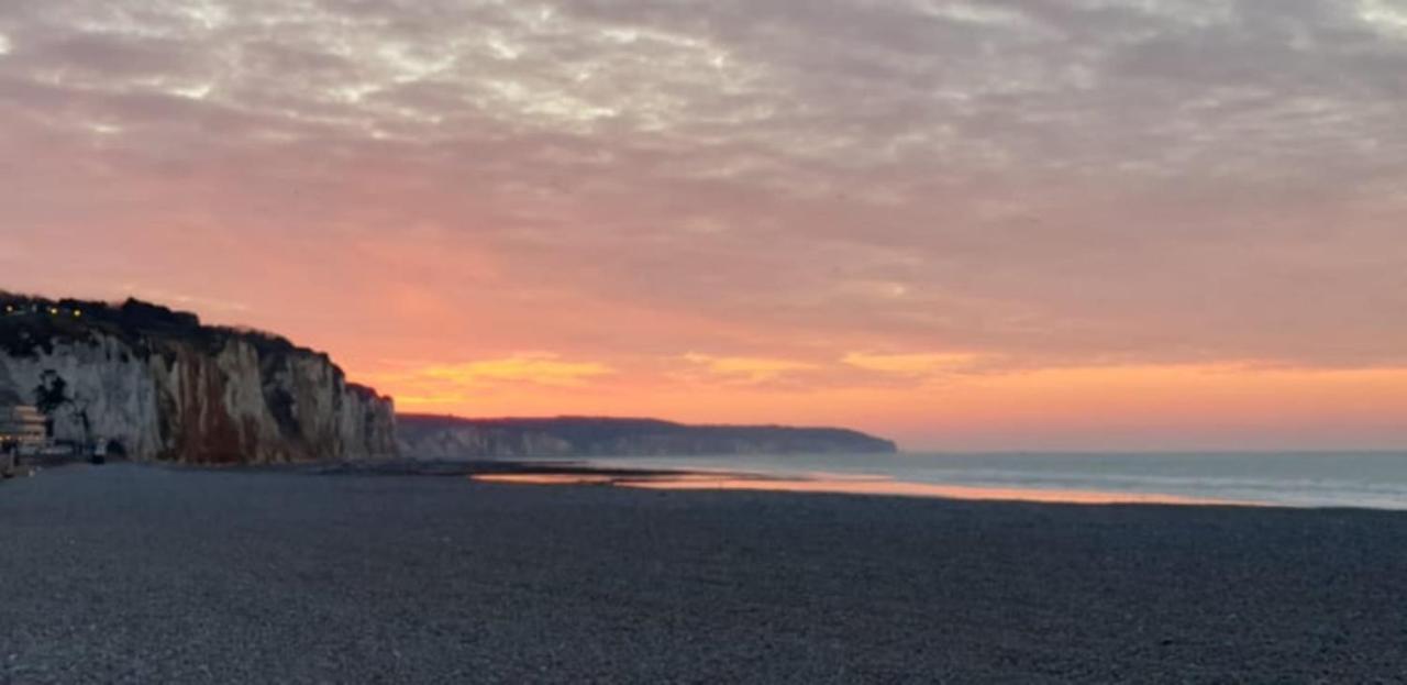 Dg 09 - Dieppe Pied Plage Vue Mer Extérieur photo