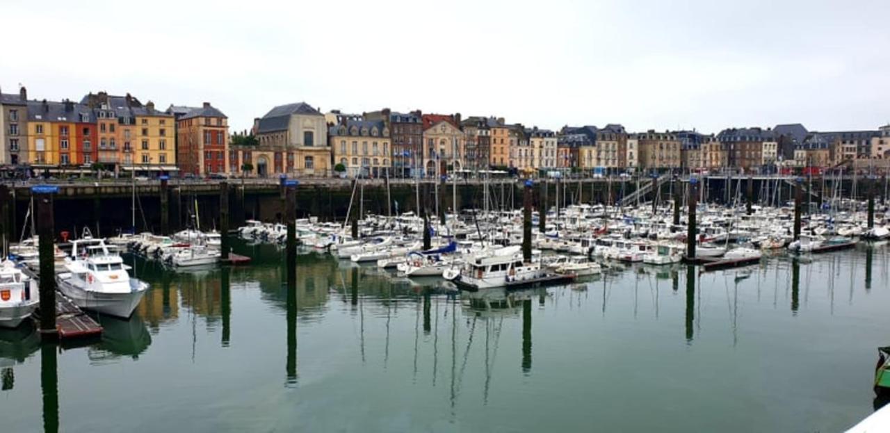 Dg 09 - Dieppe Pied Plage Vue Mer Extérieur photo