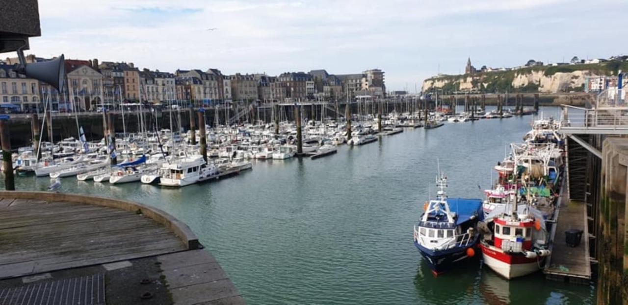 Dg 09 - Dieppe Pied Plage Vue Mer Extérieur photo